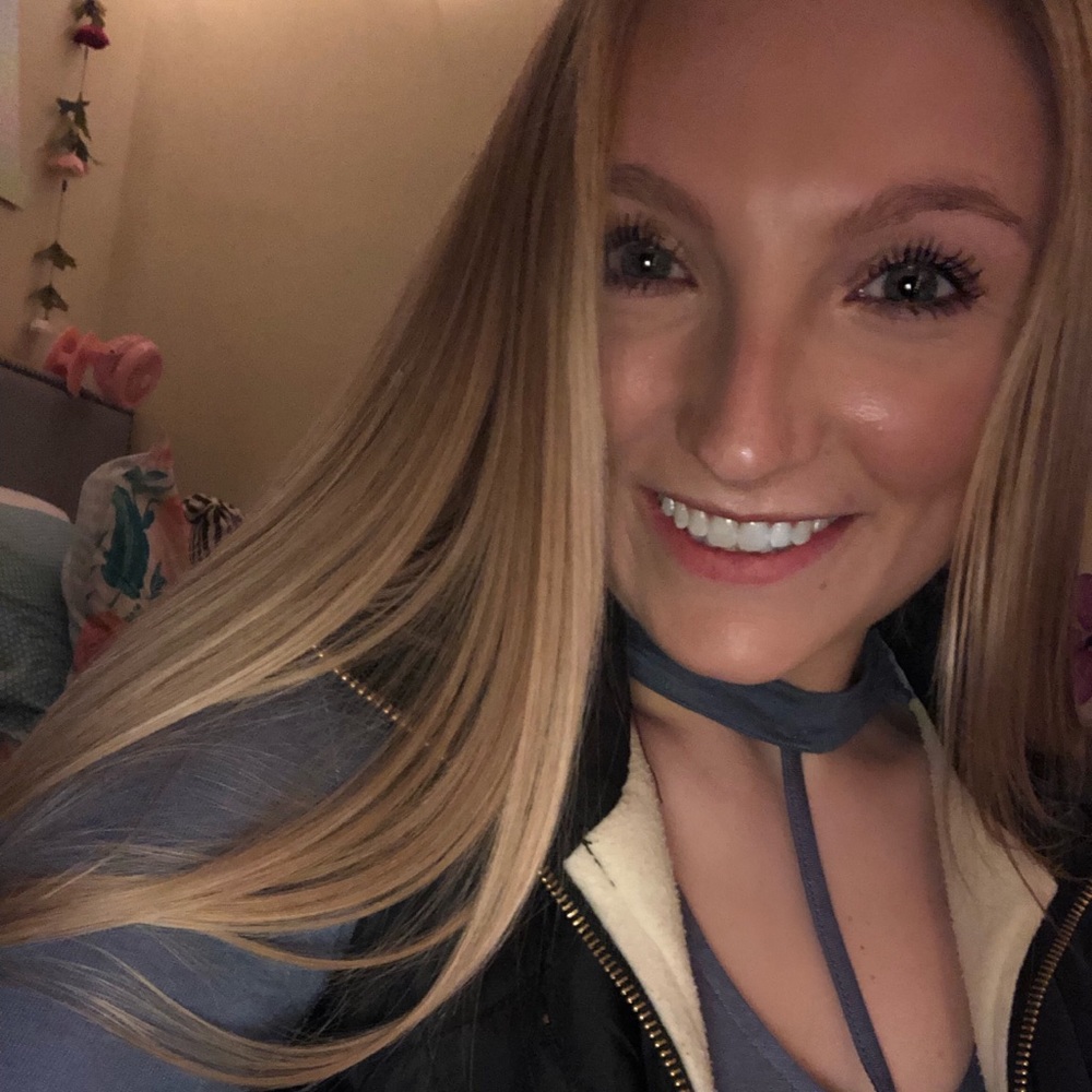 Meet your Posher, Amanda